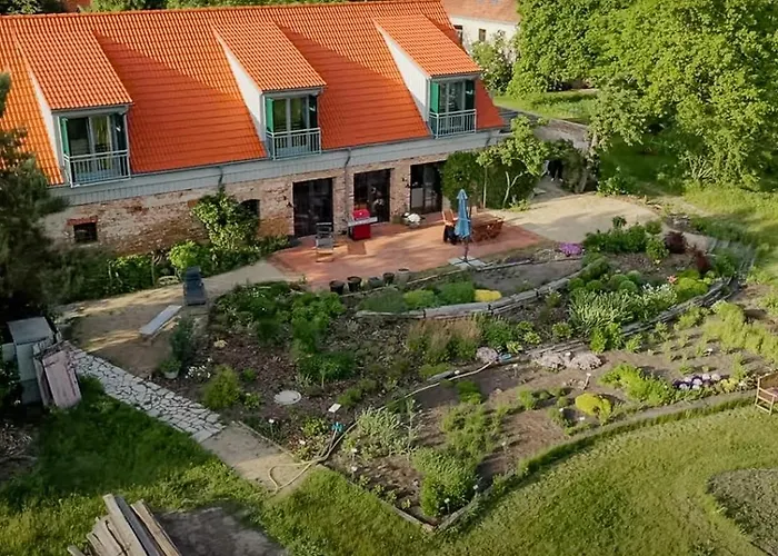 Oasis With Permaculture Garden And Yoga Space 度假居 *